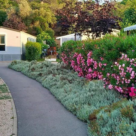 Confortable A Avec Piscine Partagee Tatil Evi *