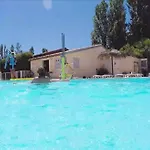 Confortable A Avec Piscine Partagee Fréjus