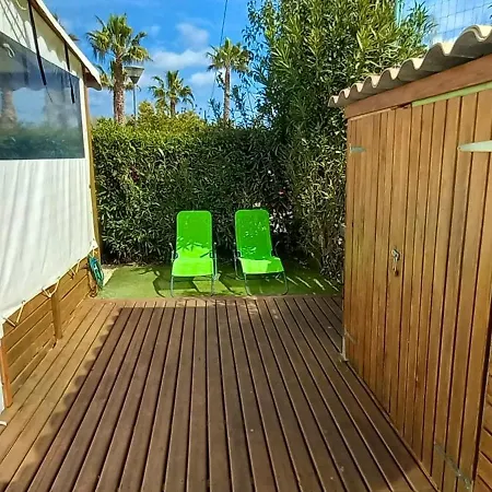 Confortable A Avec Piscine Partagee Fréjus