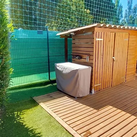 Confortable A Avec Piscine Partagee 度假居 *