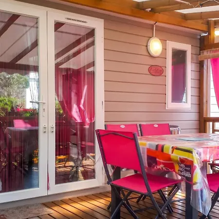 Vakantiehuis Confortable A Avec Piscine Partagee Fréjus