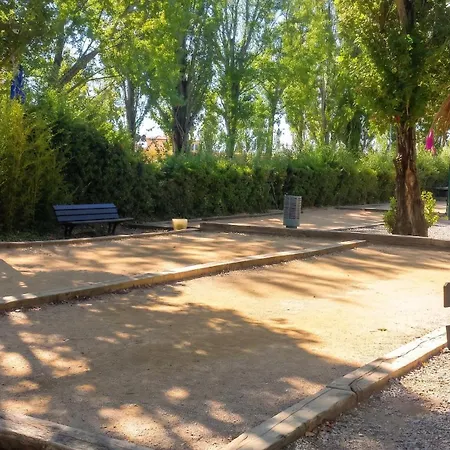 Confortable A Avec Piscine Partagee *