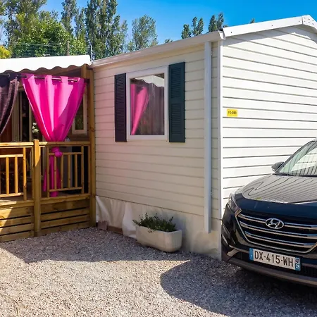 Confortable A Avec Piscine Partagee Fréjus