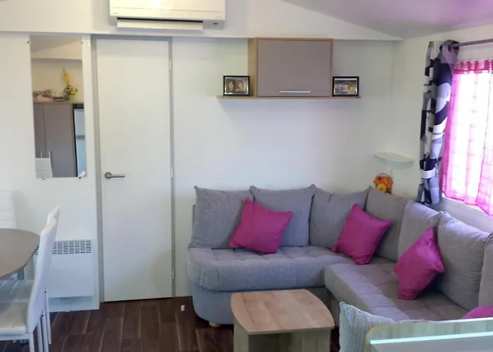 De 3 Avec Piscine Partagee Terrasse Amenagee Et Wifi A A 8 Km De La Hébergement de vacances