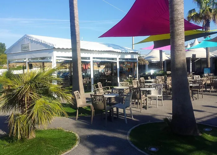 De 3 Avec Piscine Partagee Terrasse Amenagee Et Wifi A A 8 Km De La * Fréjus