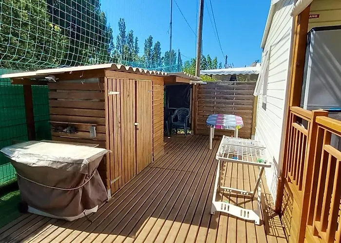 De 3 Avec Piscine Partagee Terrasse Amenagee Et Wifi A A 8 Km De La *