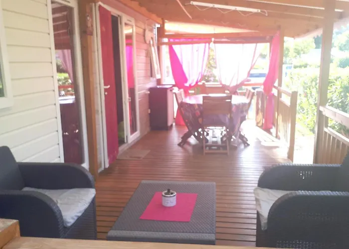 De 3 Avec Piscine Partagee Terrasse Amenagee Et Wifi A A 8 Km De La