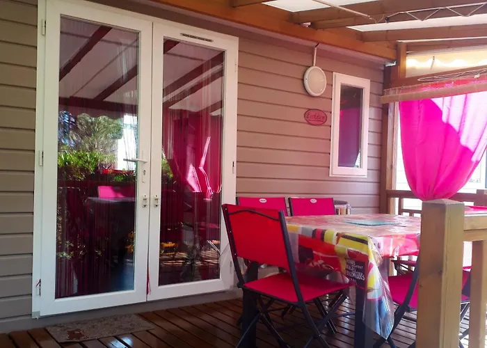 Hébergement de vacances De 3 Avec Piscine Partagee Terrasse Amenagee Et Wifi A A 8 Km De La Fréjus
